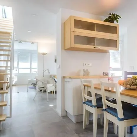 Estudio Con Terraza Vistas Al Mar アパート *