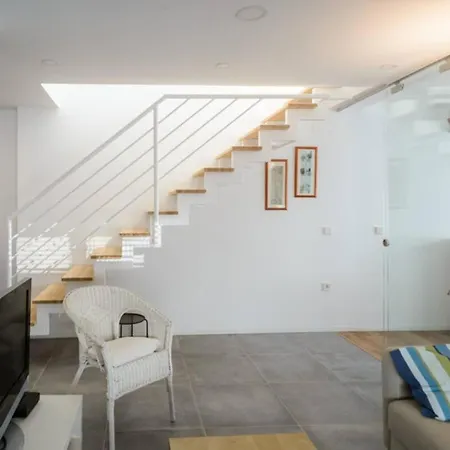 Estudio Con Terraza Vistas Al Mar شقة