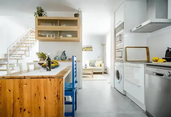 Estudio Con Terraza Vistas Al Mar شقة